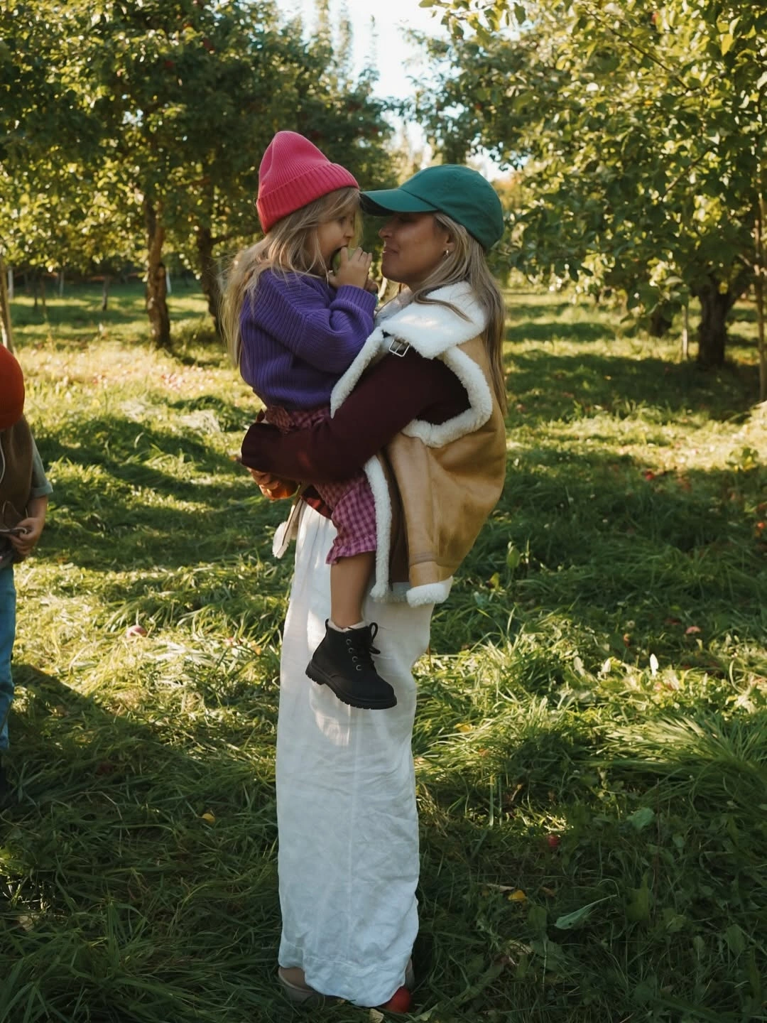 fall mom outfits 2026 Soft Knit Layers for Crisp Autumn Bike Rides