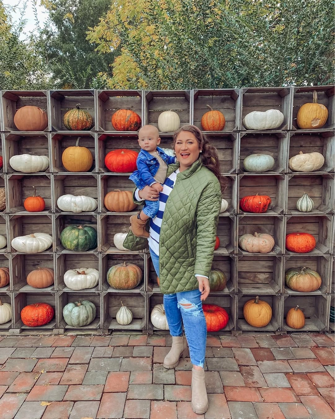 fall mom outfits 2026 Quilted Jackets That Make Pumpkin Patch Days Effortless