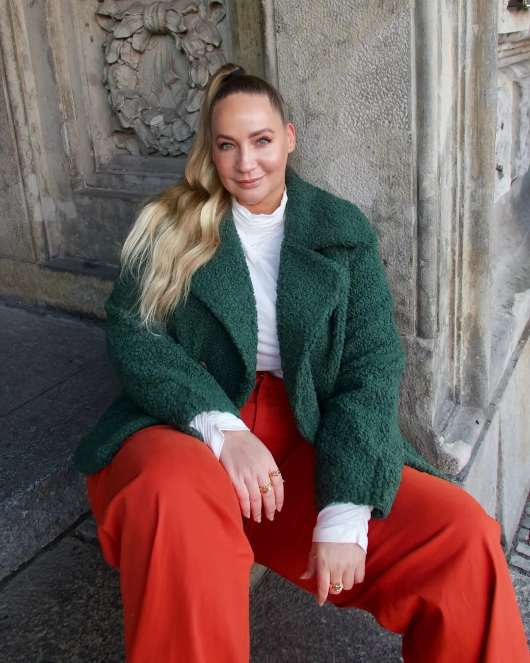 fall outfits for plus size women 2026 Rich Autumn Colors That Make Wide-Leg Pants Stand Out
