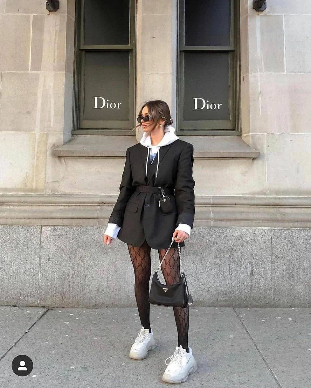 fall outfits with sneakers 2026 Oversized Blazers and Hoodies for Modern Baddie Styling