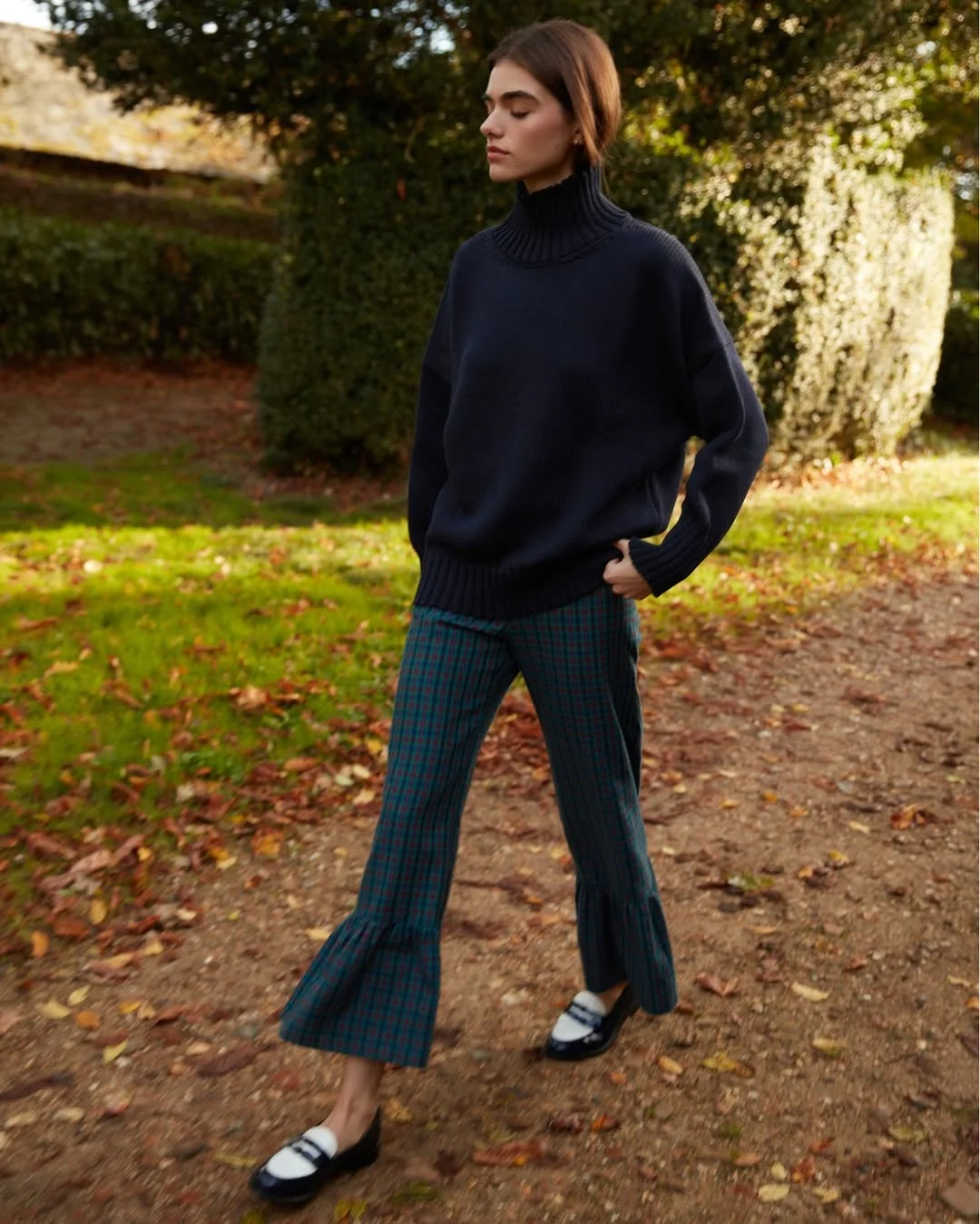 fall outfits with sweater 2026 Elegant Turtleneck Styling With Tailored Plaid Pants
