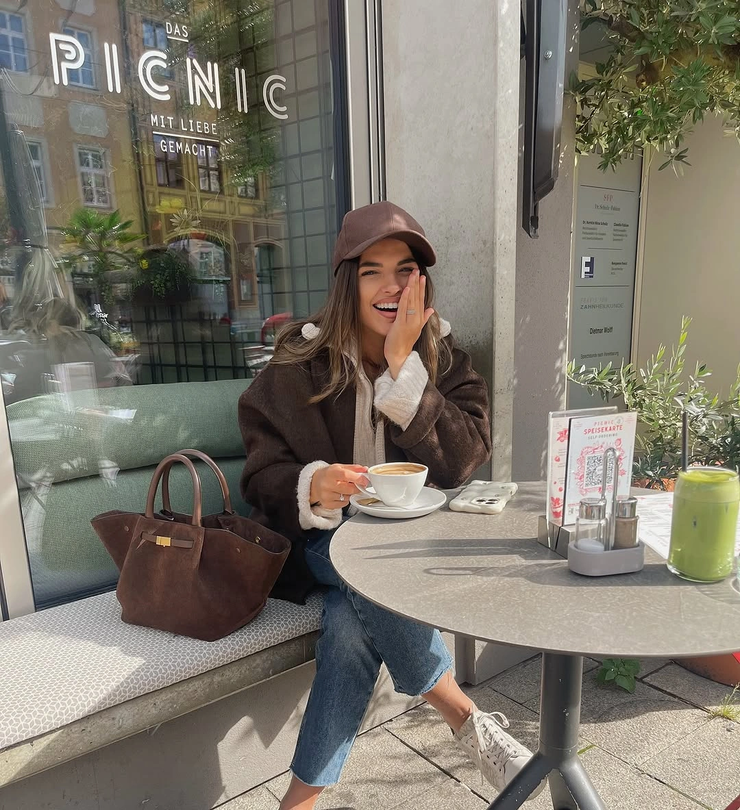 fall travel outfits 2026 Cozy Café Layers That Feel Effortlessly European