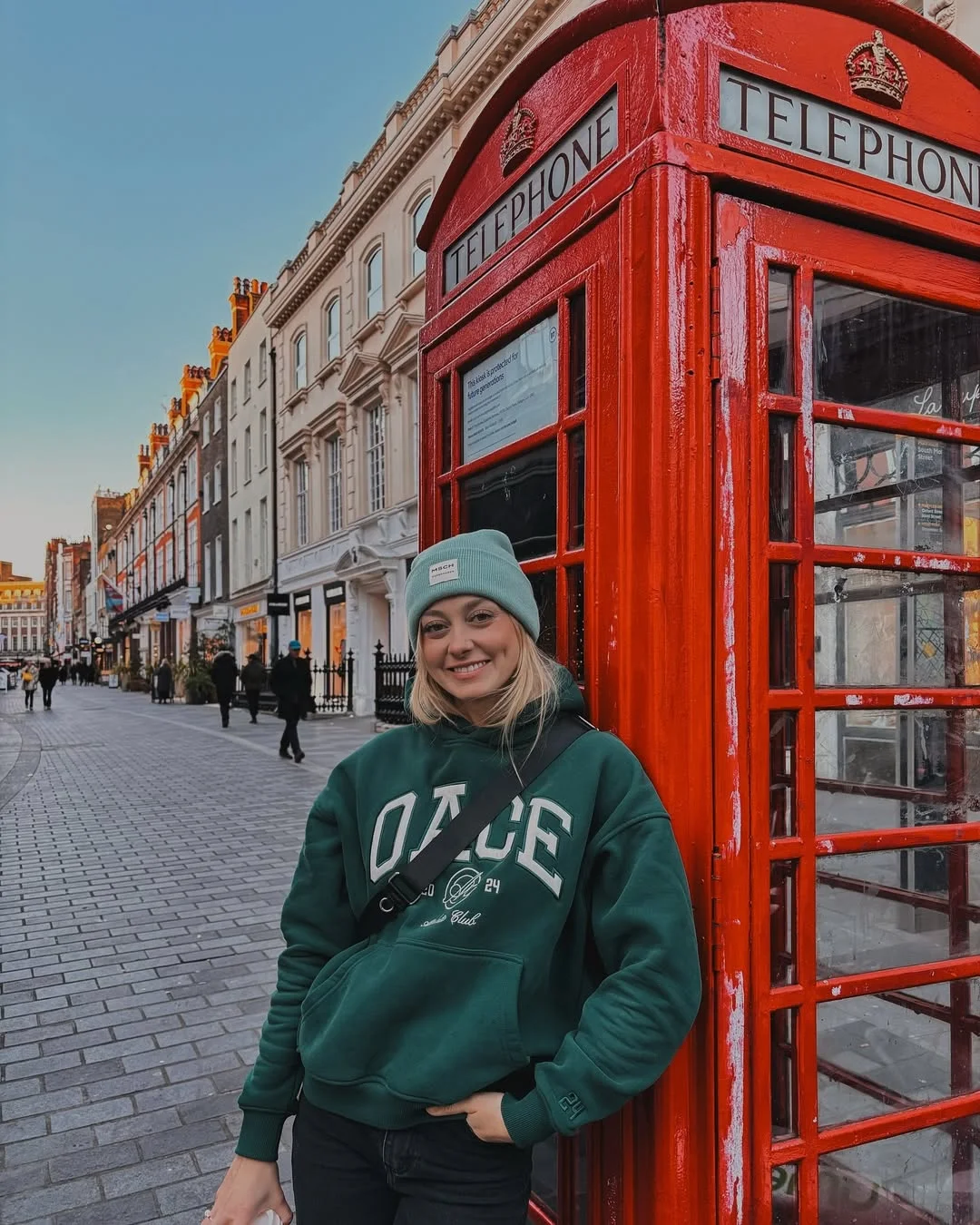 fall travel wardrobe for women 2026 Comfort-First Layers for Relaxed Days of Exploring