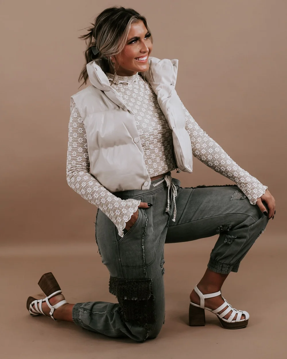 fall vest outfits for women 2026 Light Neutral Puffer Layers for Transitional Autumn Days