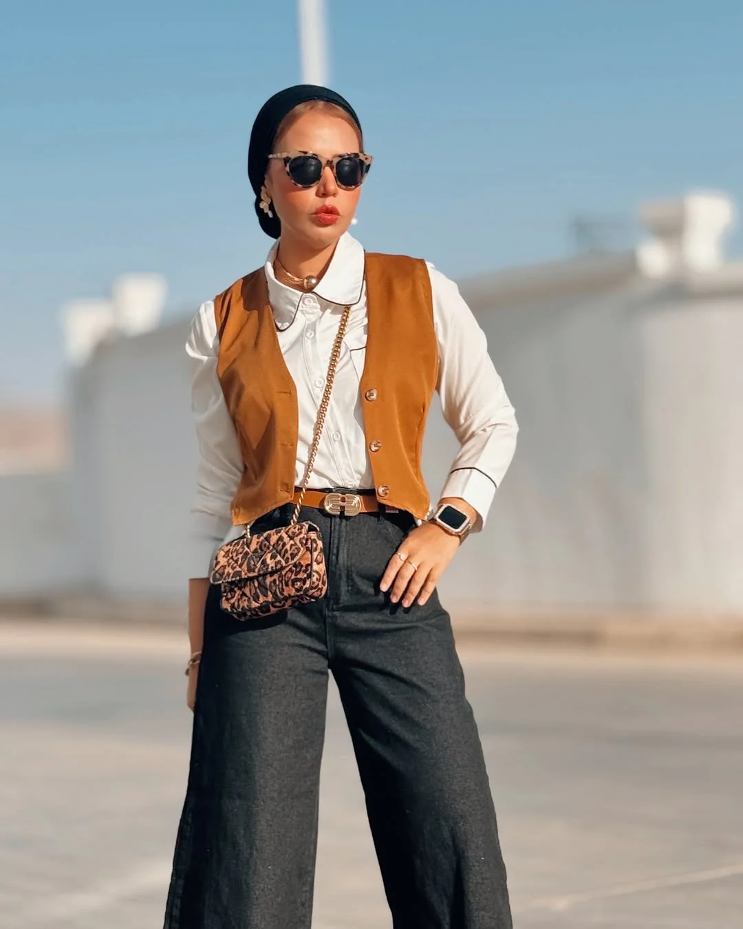 fall vest outfits for women 2026 Tailored Camel Vest Adds Warmth to Office-Ready Style