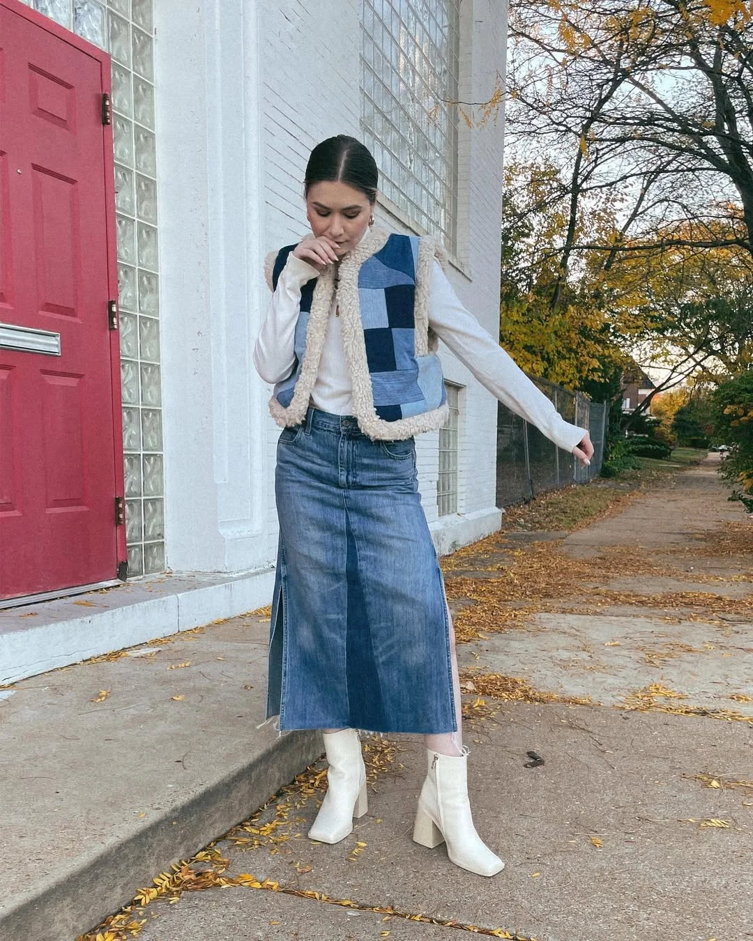 fall vest outfits for women 2026 Mix Patchwork Denim and Shearling for a Cozy Creative Look