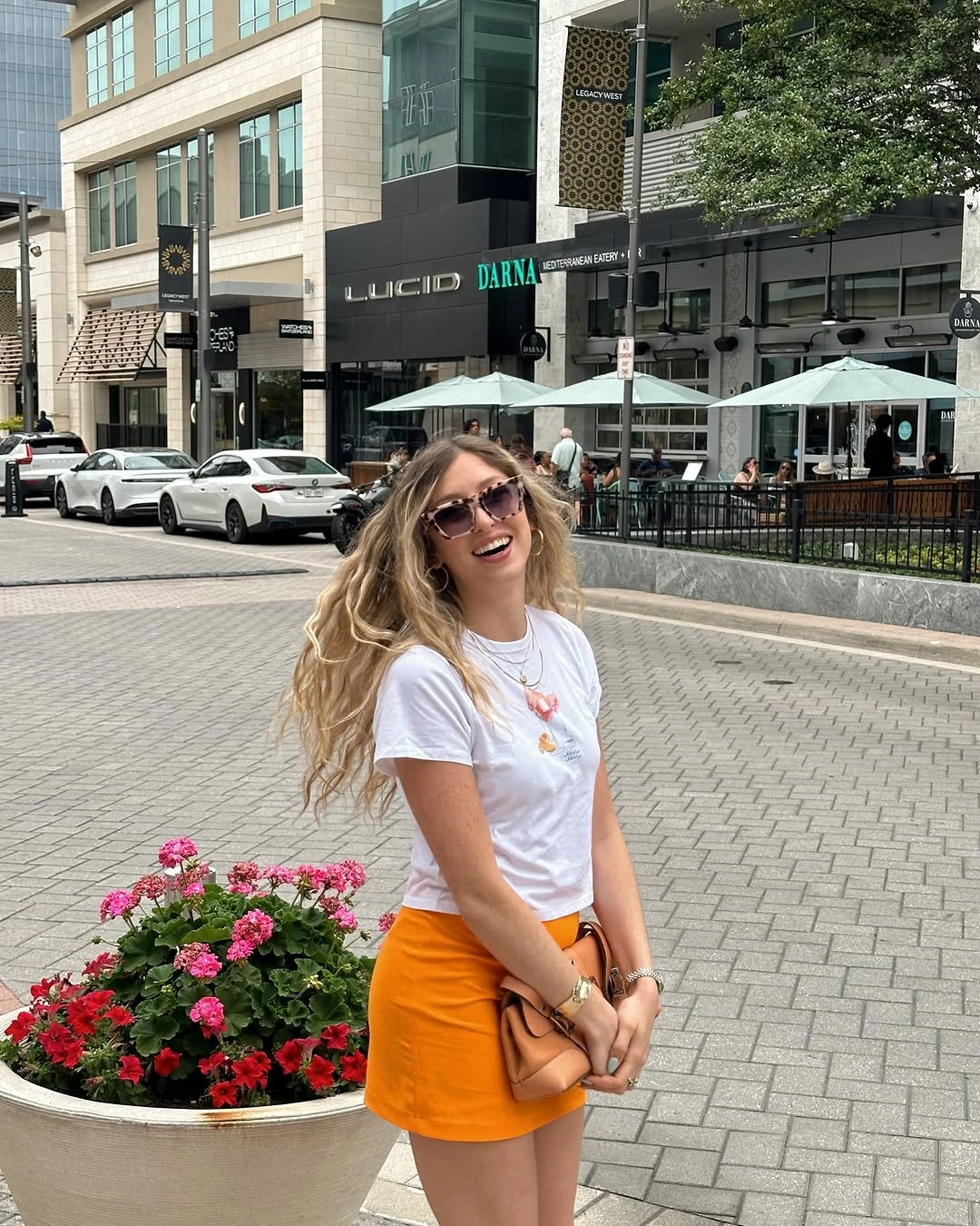august outfits 2026 Bright Citrus Accents for a Fun City Afternoon
