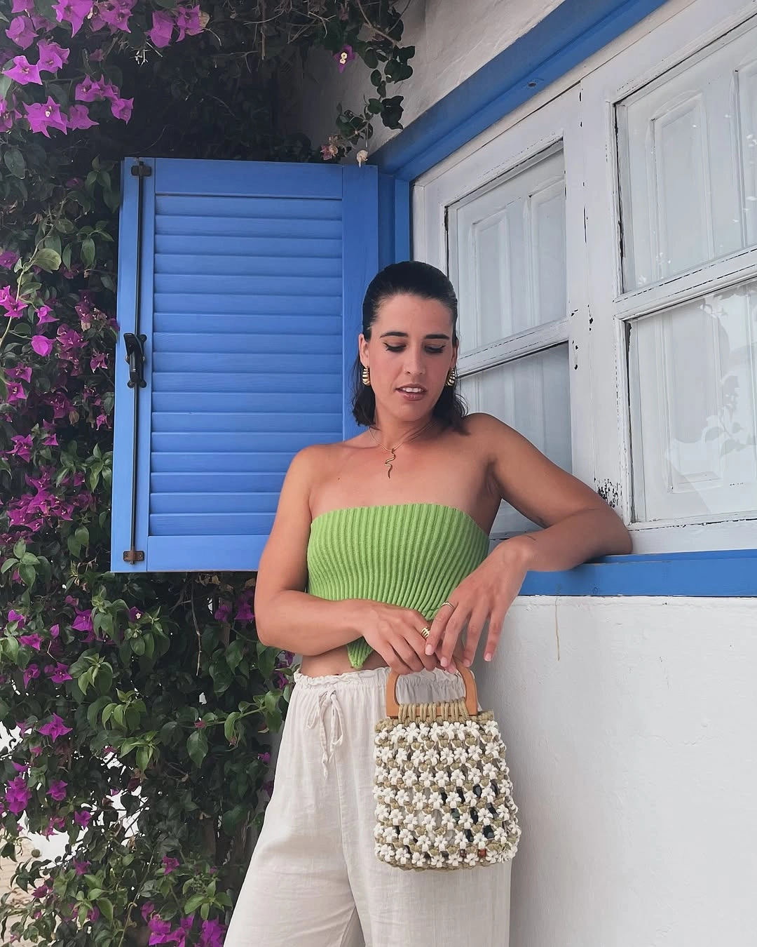 august outfits 2026 Fresh Lime Green with Breezy Linen for Mediterranean Days