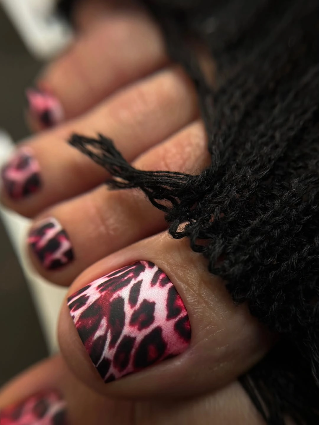 august pedicure nails ideas 2026 Pink Leopard Print With an Edgy Summer Twist