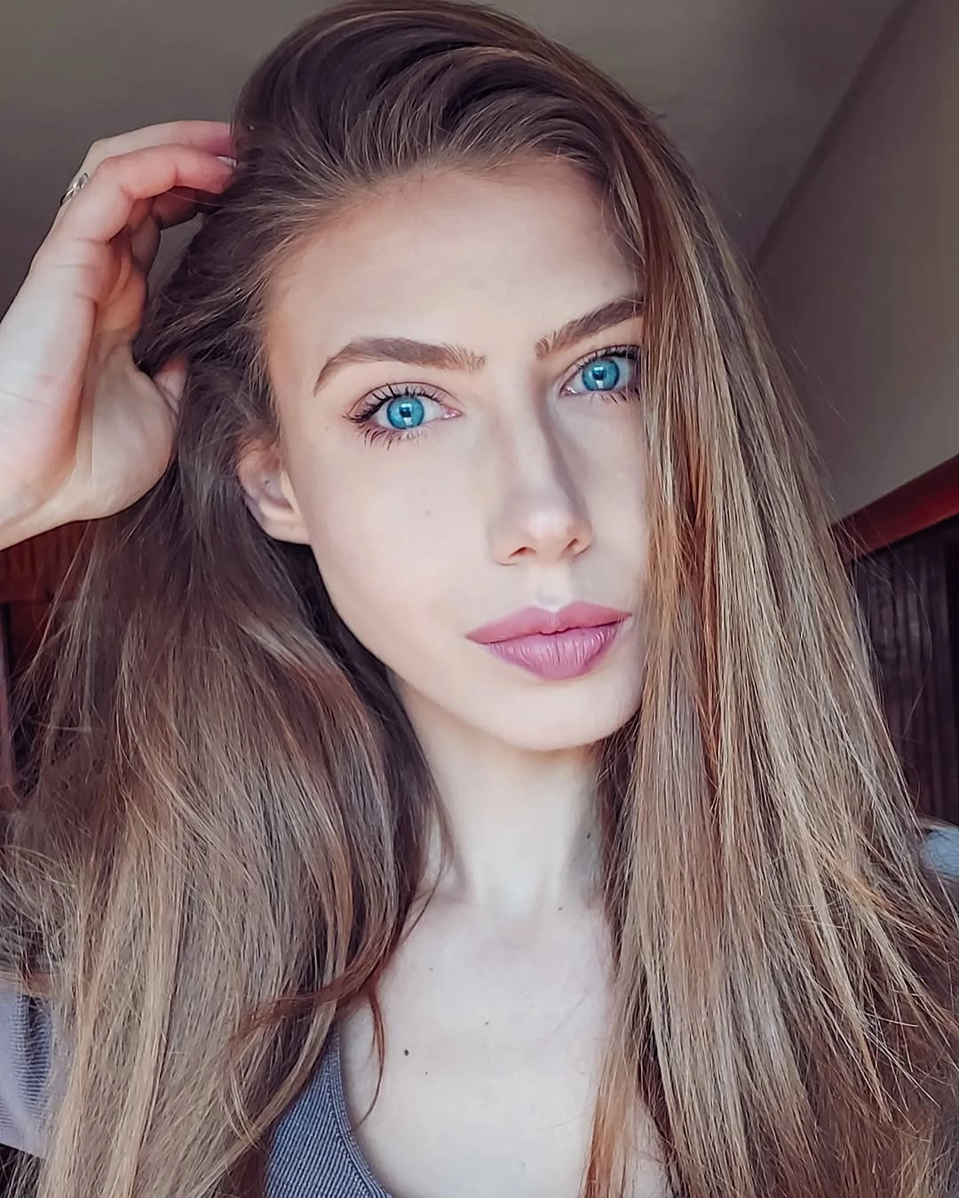 dirty blonde hair color Long Dirty Blonde That Brightens Blue Eyes Naturally
