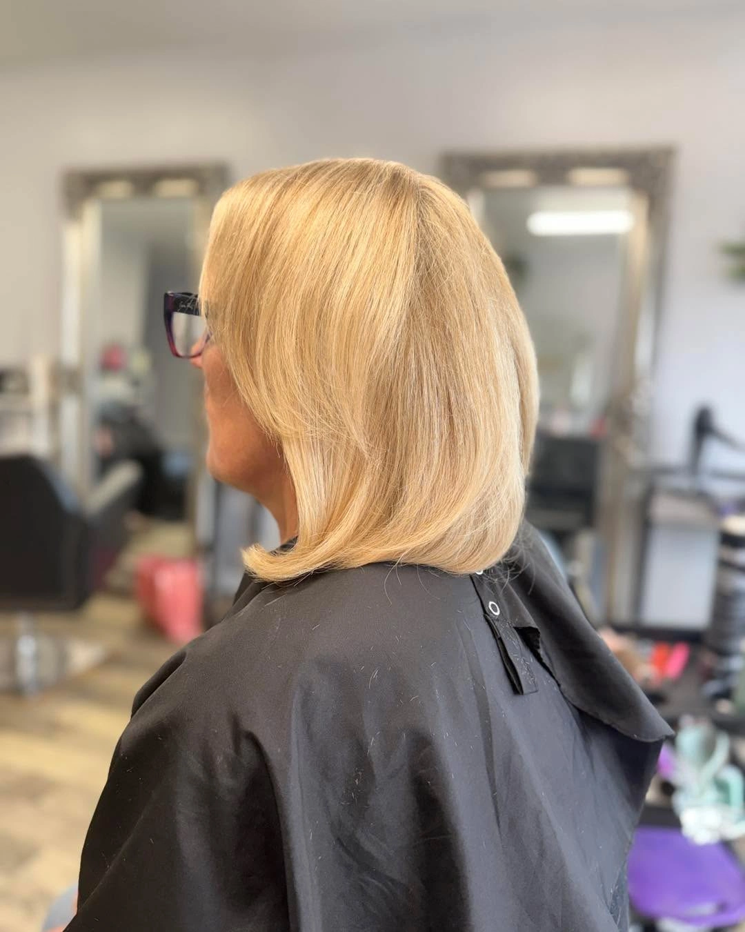 Fall blonde hair colour 2026 Elegant Honey Blonde With a Timeless Rounded Bob