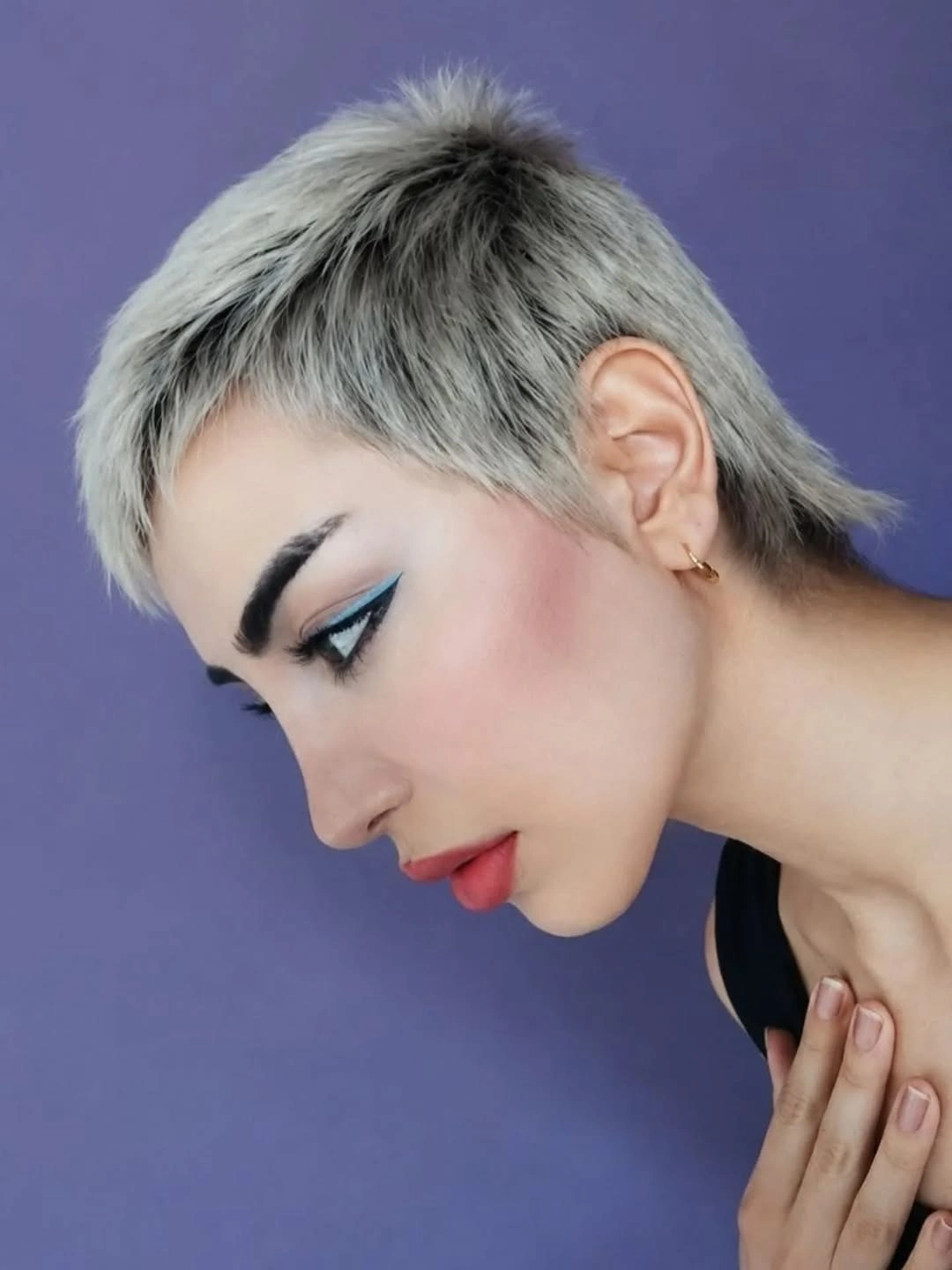 Fall blonde hair colour 2026 Modern Platinum Pixie With Bold Confidence