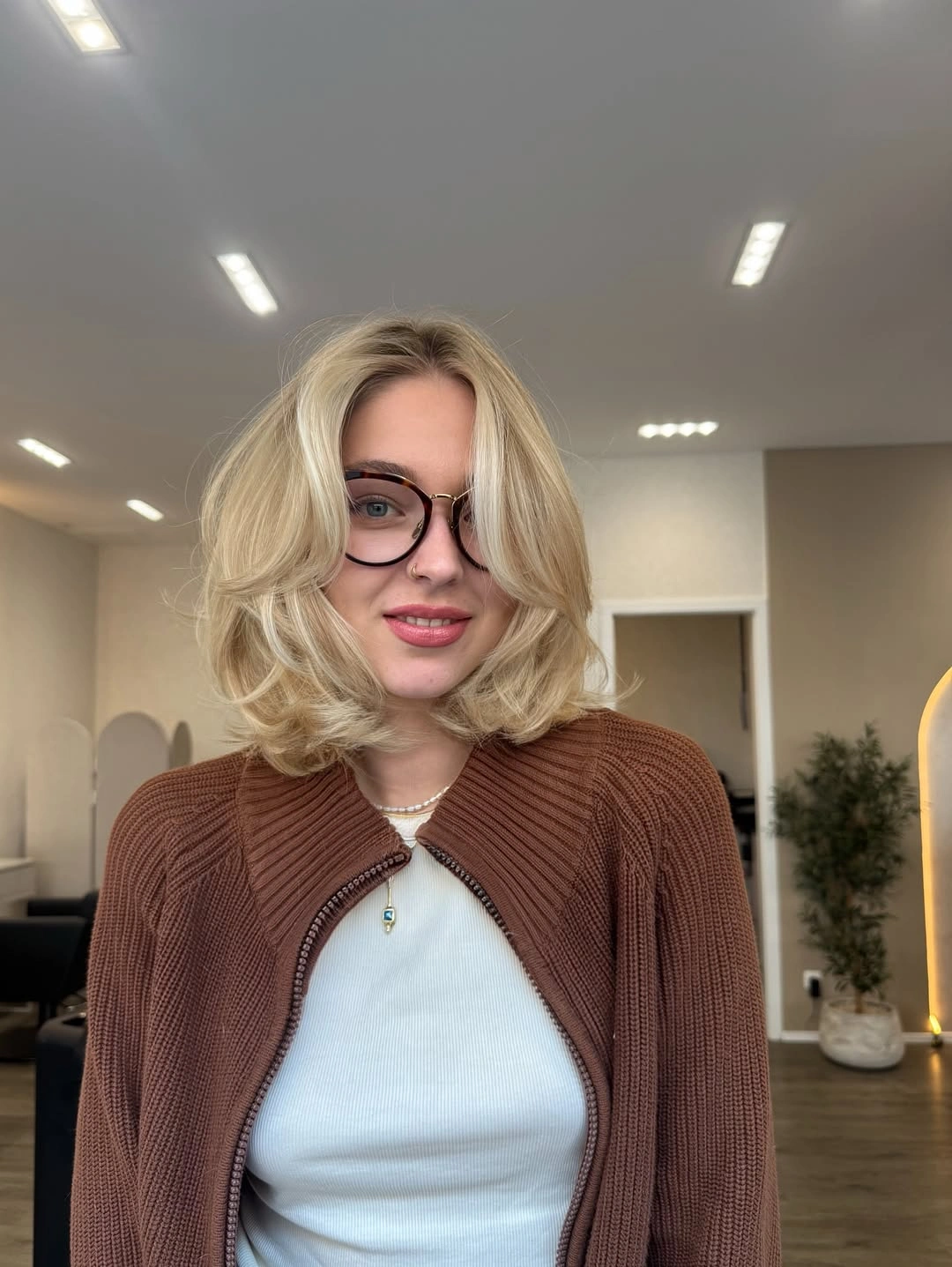 Fall blonde hair colour 2026 Soft Butter Blonde Bob With Retro Volume