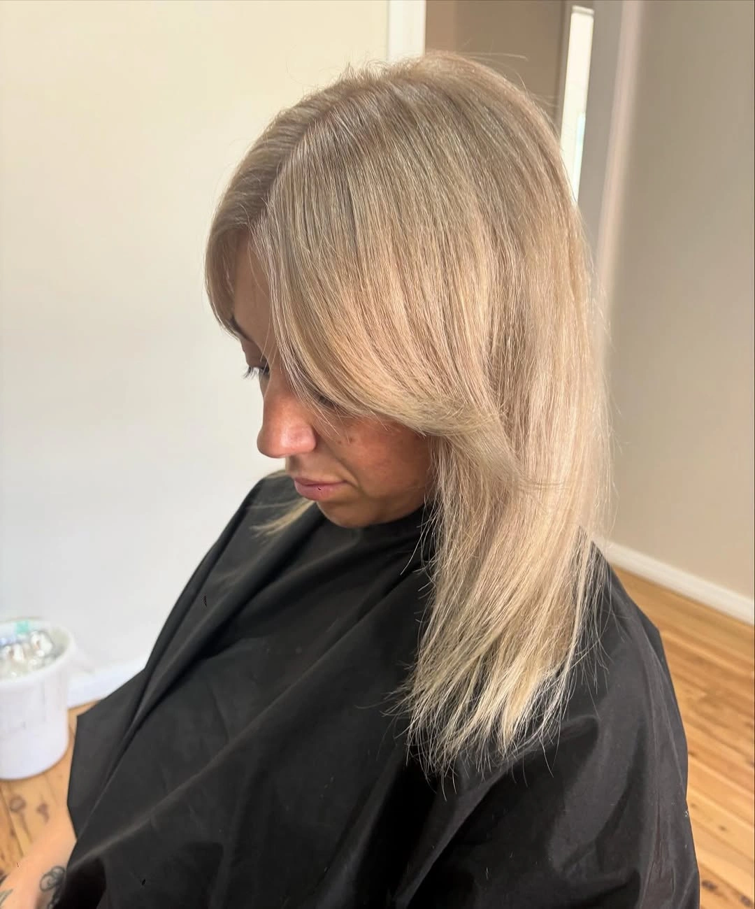 Fall blonde hair colour 2026 Airy Layered Blonde With Feathered Curtain Fringe