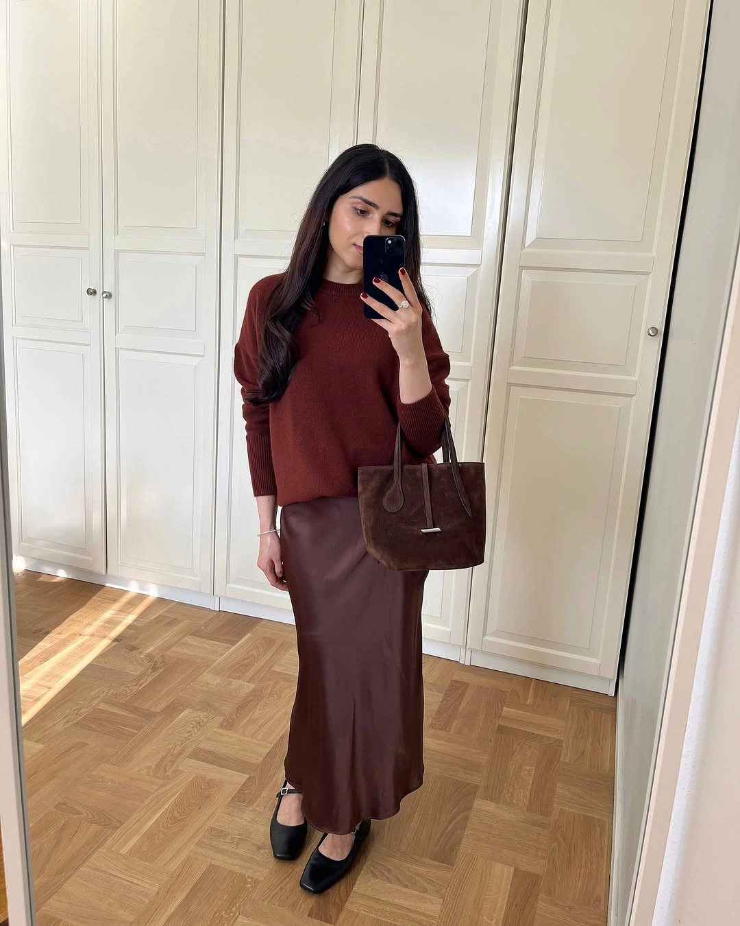 fall classy outfits women 2026 Chocolate Monochrome That Feels Warm and Luxurious