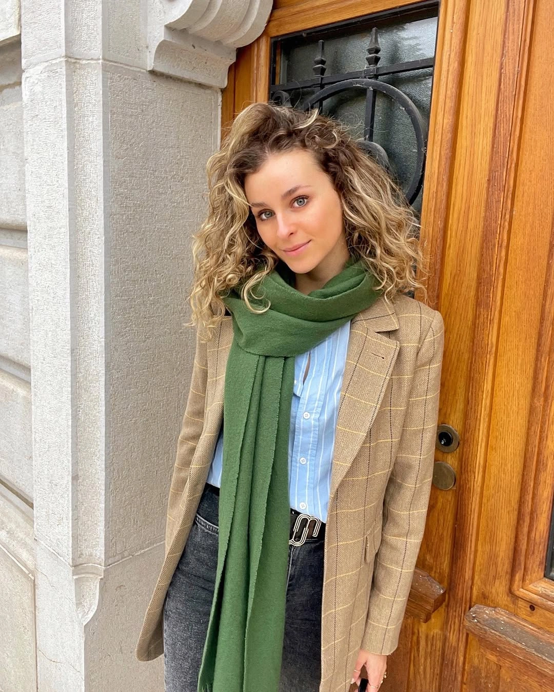 fall classy outfits women 2026 Soft Tailoring and a Green Scarf That Refreshes Neutrals