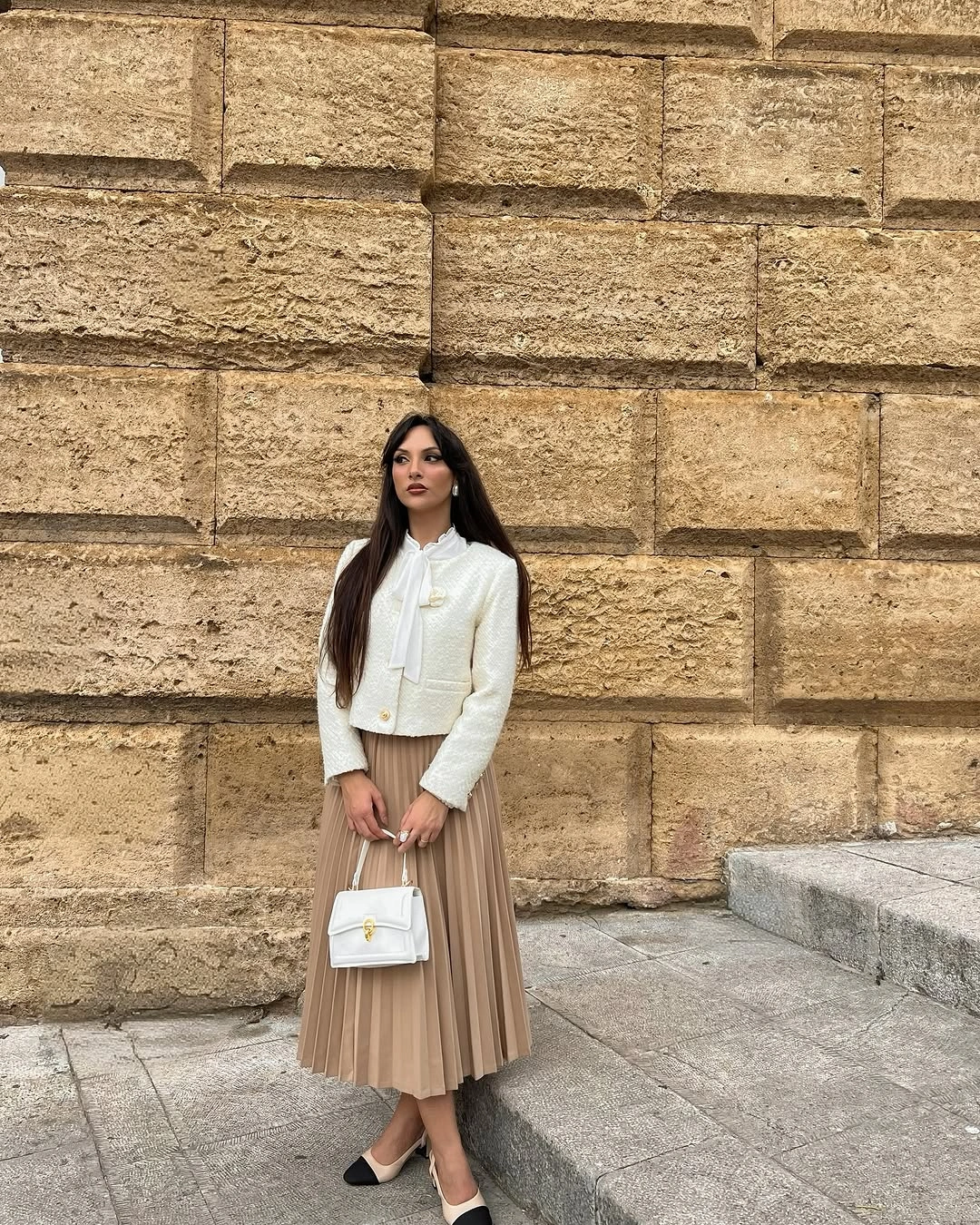 fall classy outfits women 2026 Elegant Pleats That Never Go Out of Style