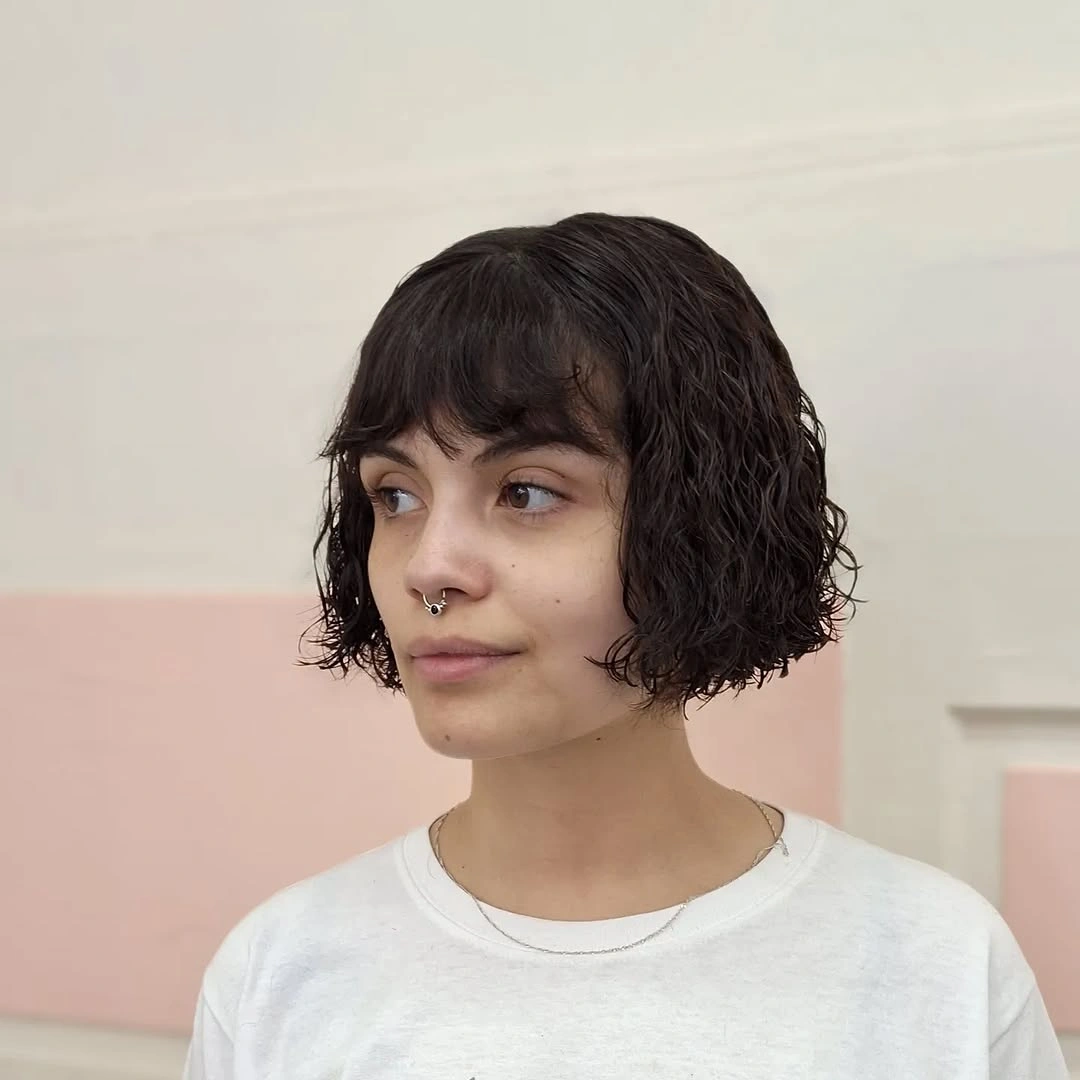 fall French Bob 2026 Short Wavy French Bob With Piecey Bangs