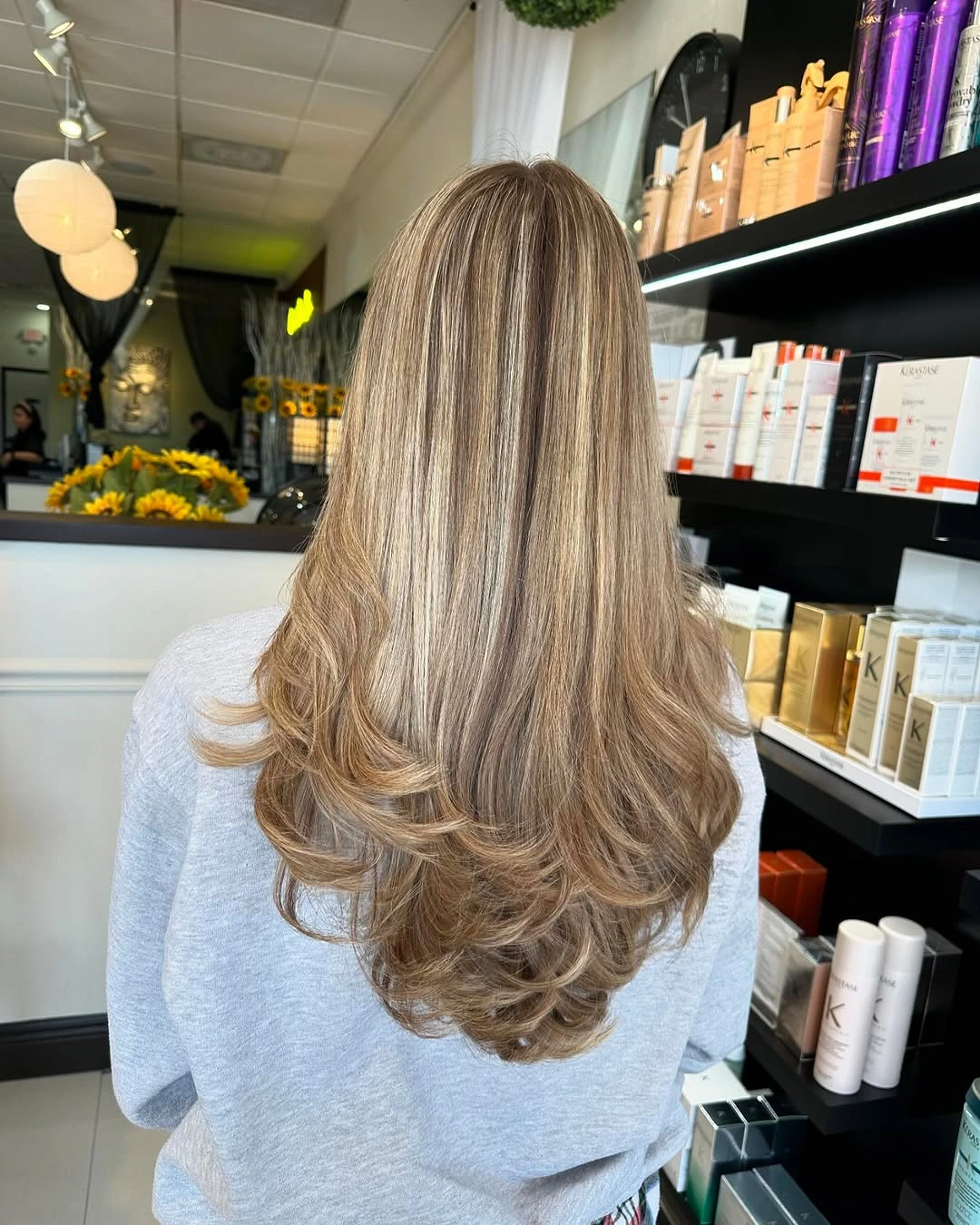 fall haircuts for women 2026 Long Champagne Layers With Feathered Ends