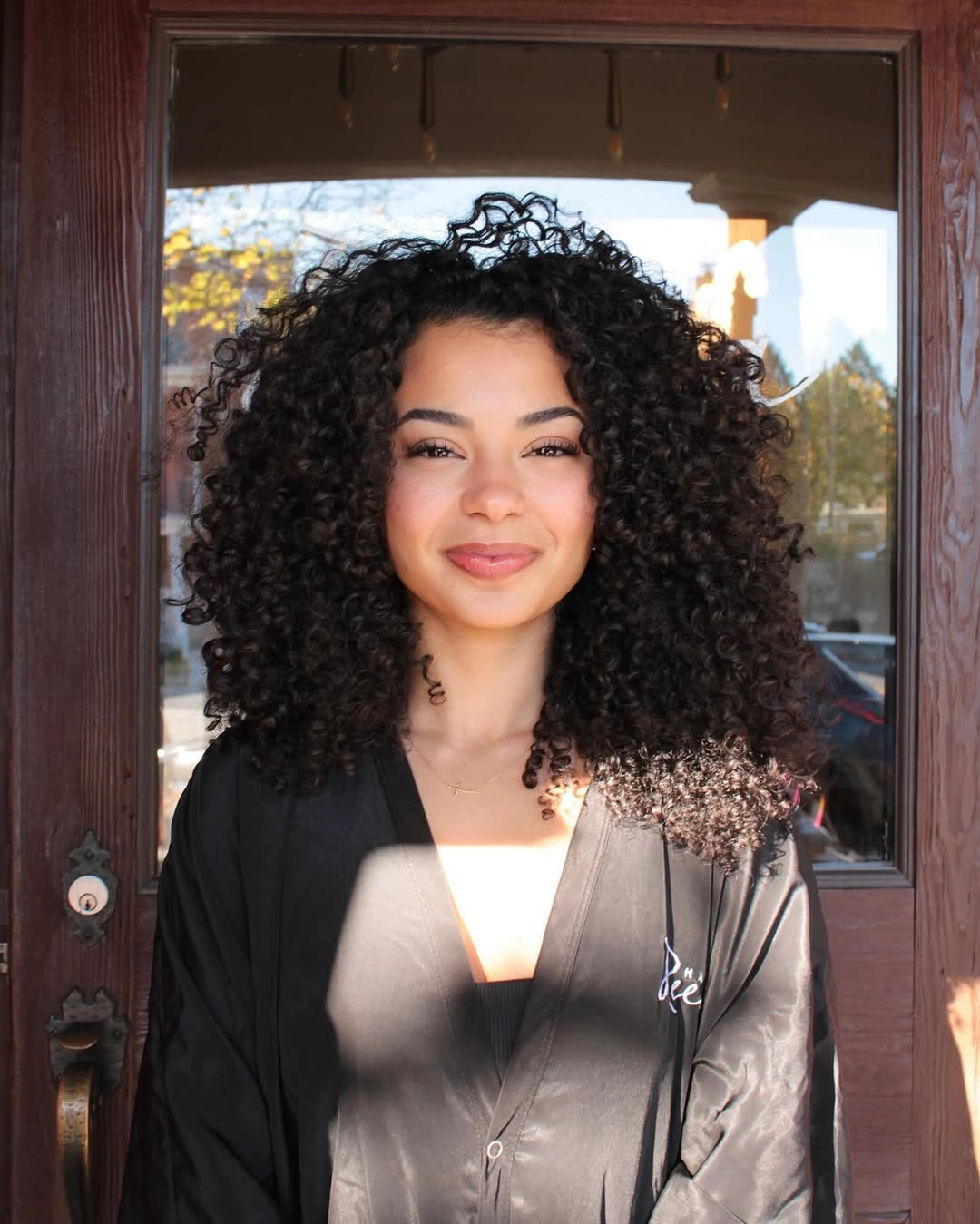 fall hairstyles 2026 Voluminous Natural Curls That Never Go Out of Style