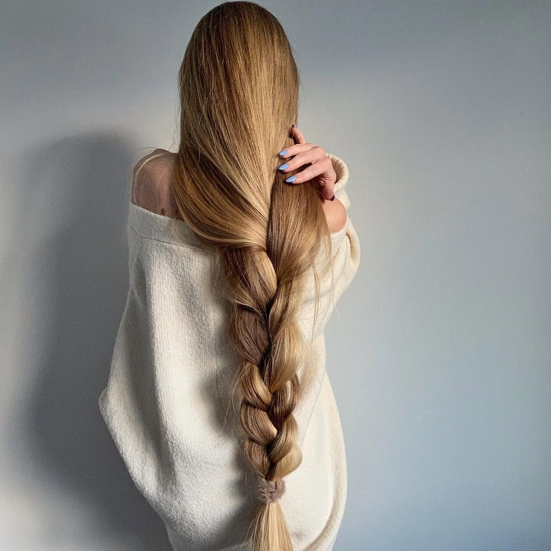 fall hairstyles for long hair 2026 Oversized Loose Braid for Cozy Autumn Days