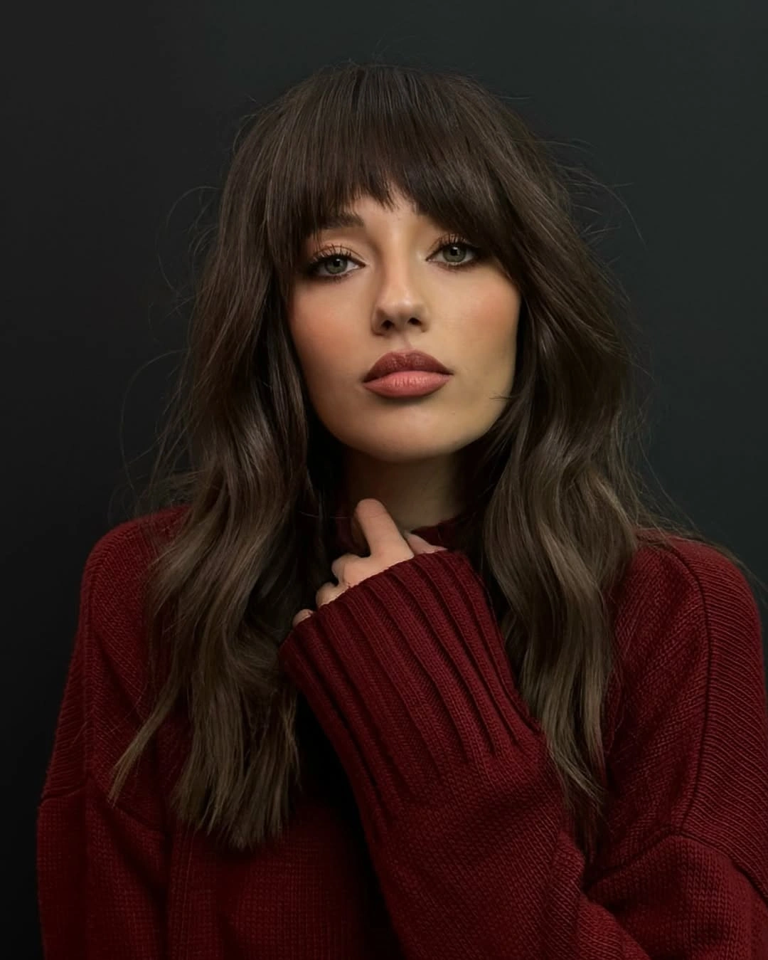 Fall hairstyles for office 2026 Soft Curtain Bangs with Relaxed Layers for Everyday Office Style
