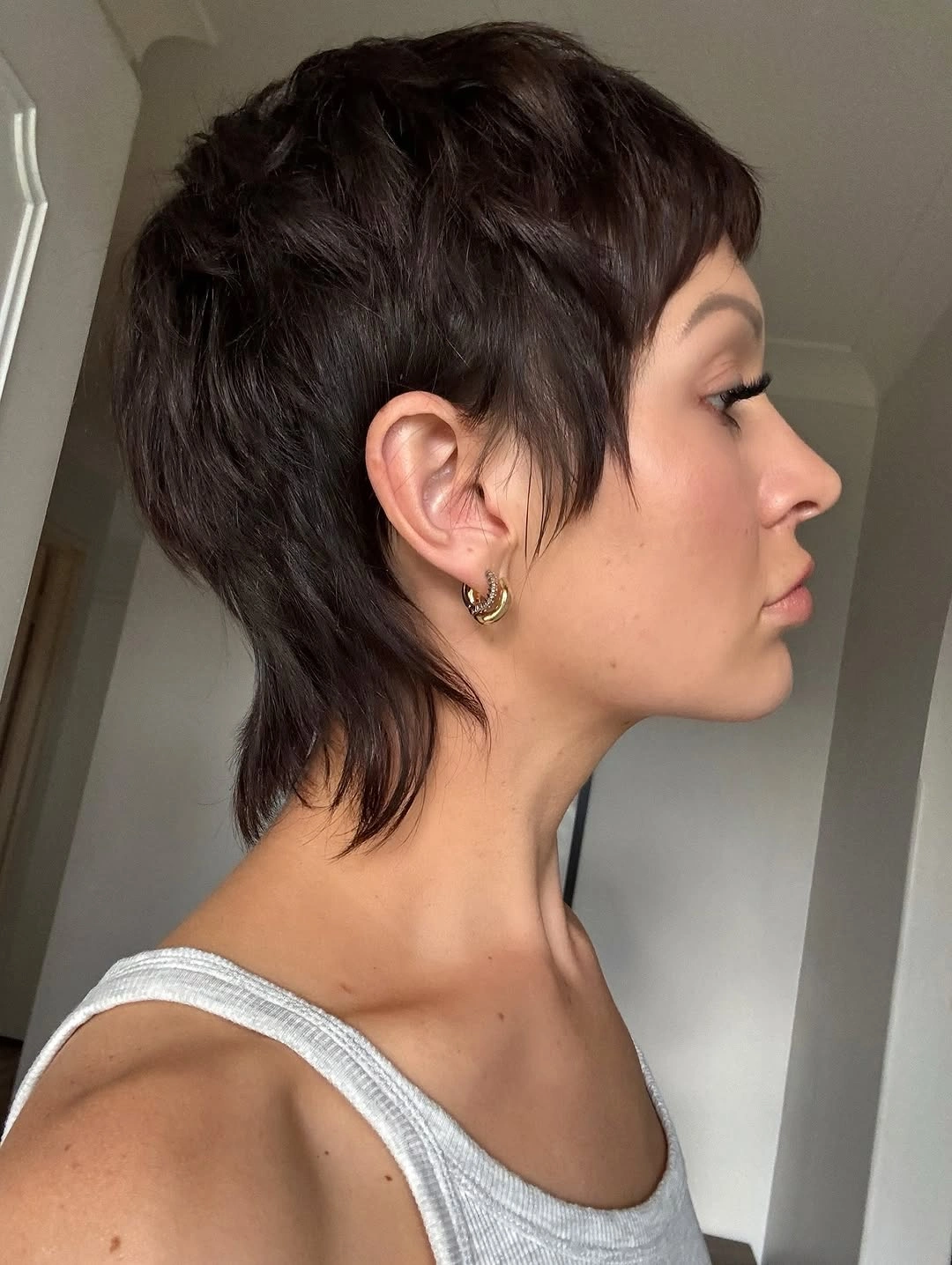 Fall hairstyles for short hair 2026 Modern Soft Mullet With Lightweight Texture