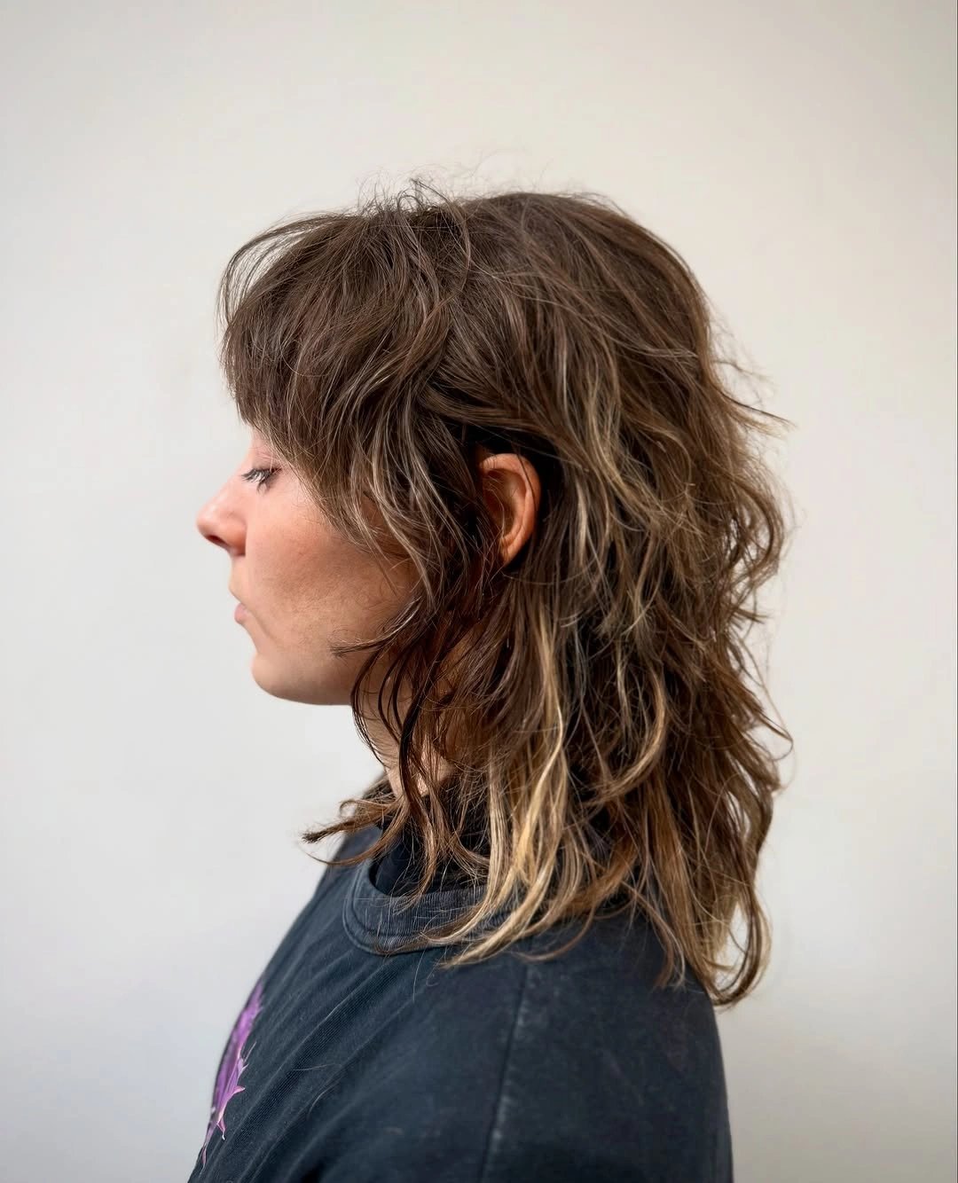 fall medium haircuts 2026 Modern Medium Wolf Cut with Natural Beach Texture