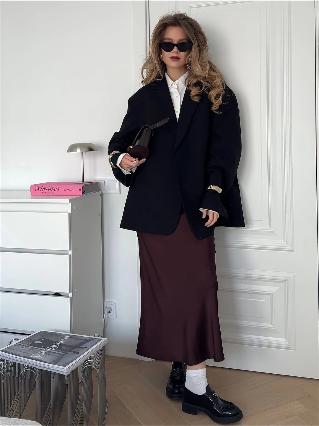 midi skirt fall outfit 2026 Oversized Blazer Styling with a Satin Midi