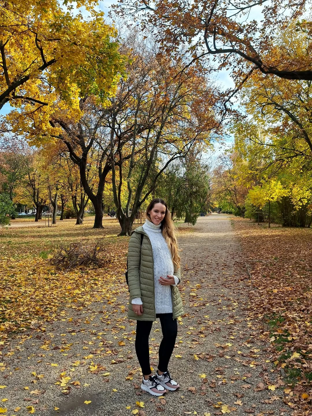 fall pregnancy outfits 2026 A Casual Quilted Jacket That Makes Everyday Dressing Easy