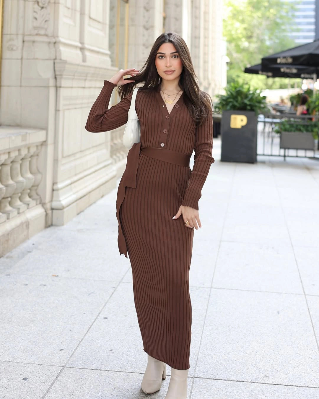 fall sweater dress outfits 2026 Chocolate Ribbed Knit Dresses That Make Everyday Style Feel Elevated