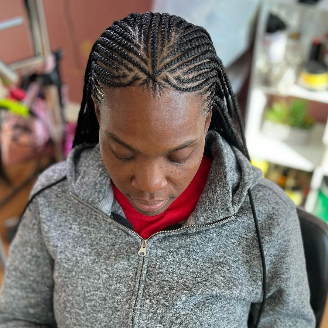 feed in braid hairstyles Curved Cornrow Designs That Add Beautiful Movement