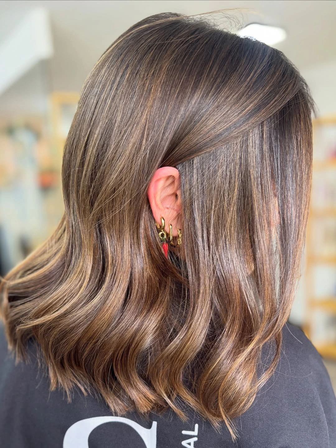 full head babylights blonde on brown hair Soft Wavy Lob With Delicate Blonde Dimension
