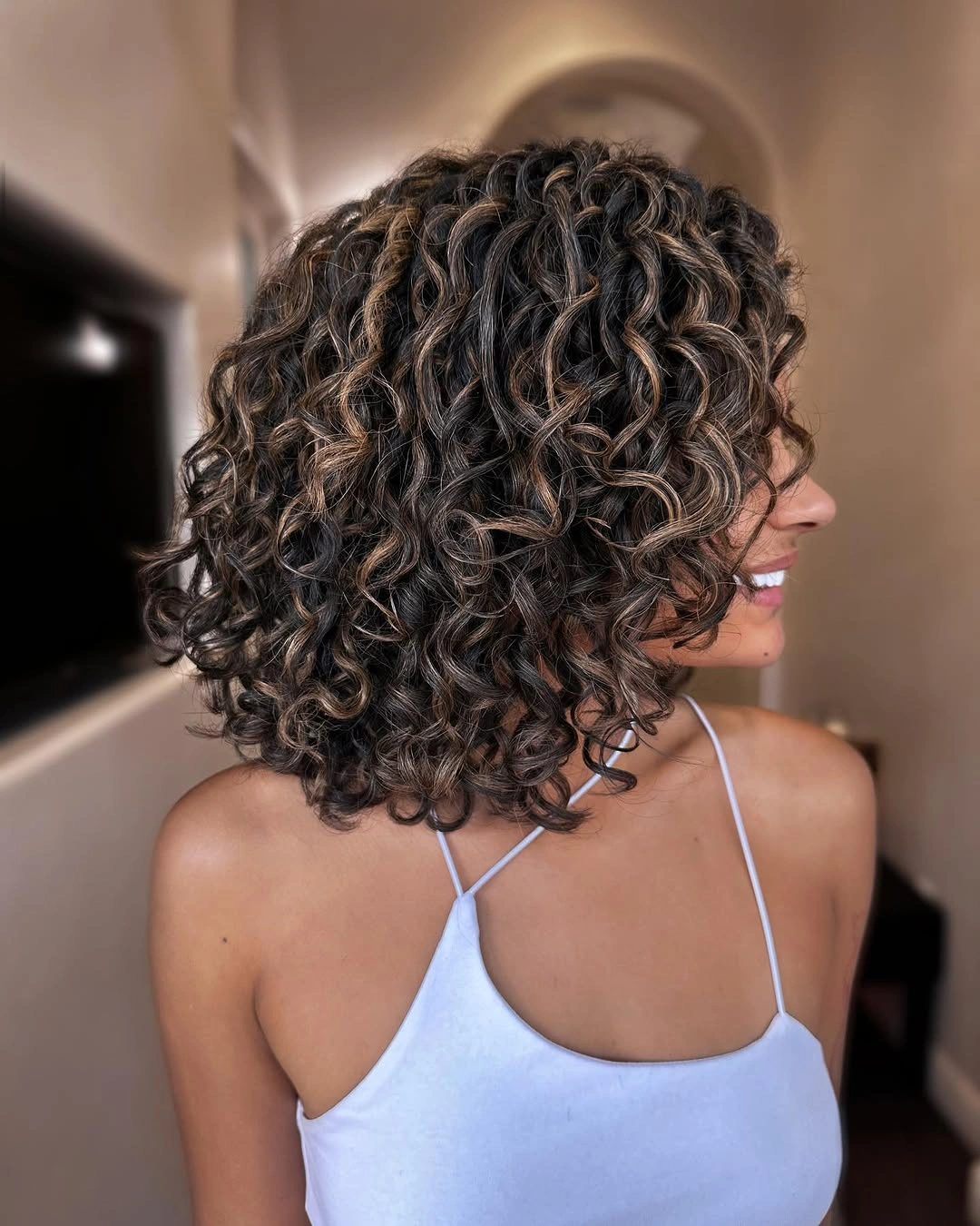 heatless curls hairstyle Dimensional Curly Bob with Effortless Bounce