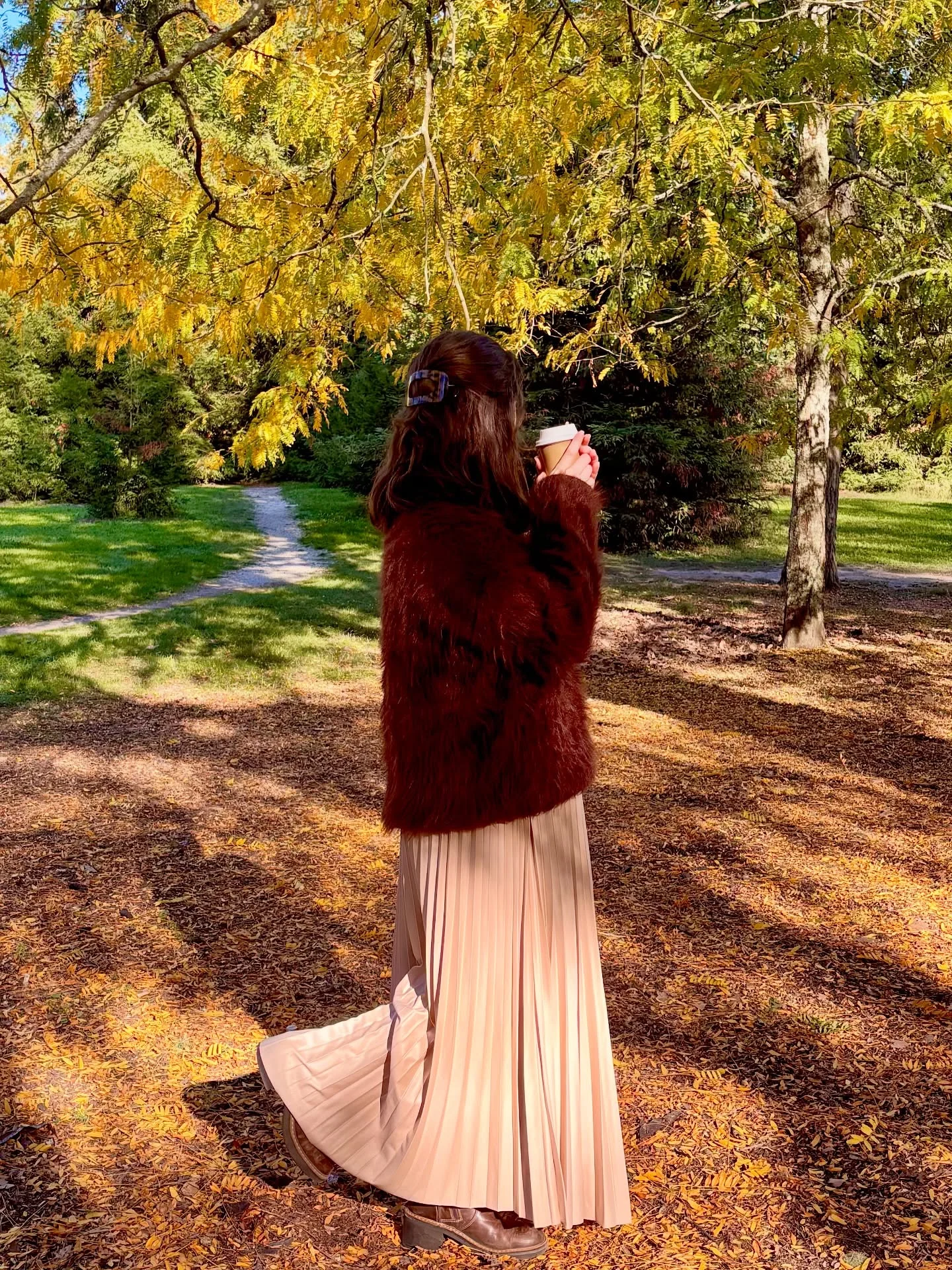 modest fall outfits 2026 Pleated Skirts That Bring Soft Movement to Fall