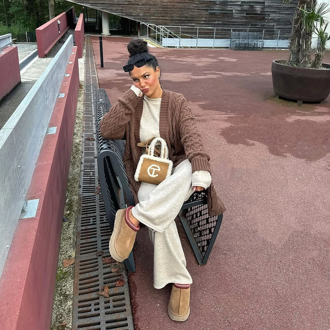 modest fall outfits 2026 Relaxed Knitwear That Makes Everyday Style Feel Effortless