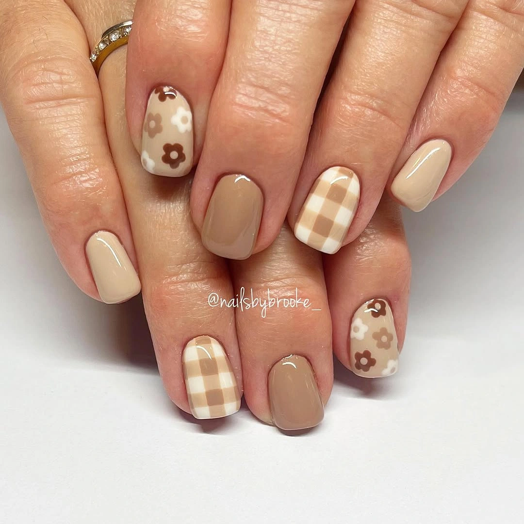 September nail designs 2026 Beige Plaid Nails With Tiny Floral Accents
