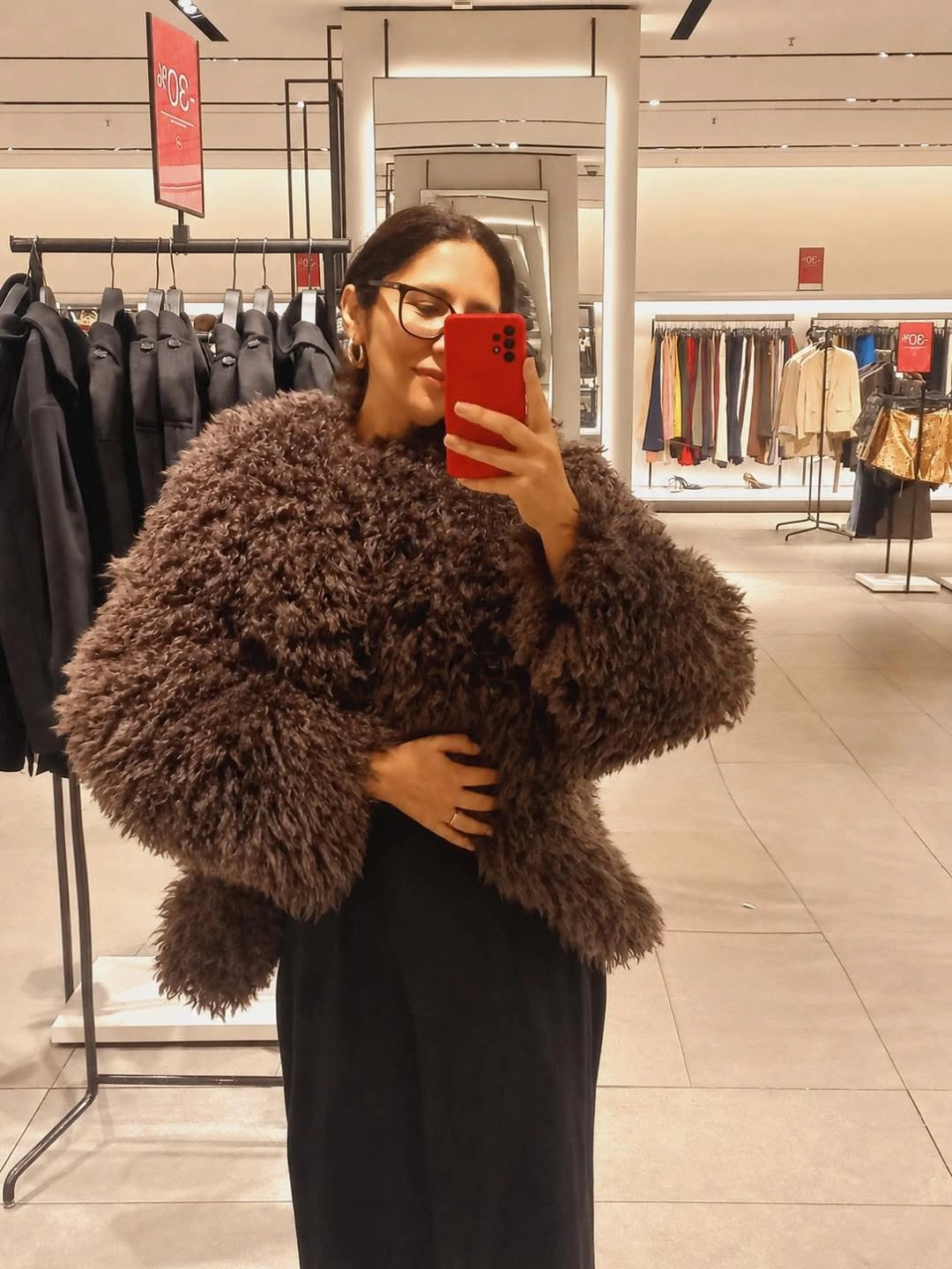 shaggy jacket Rich Espresso Texture for Effortless City Style