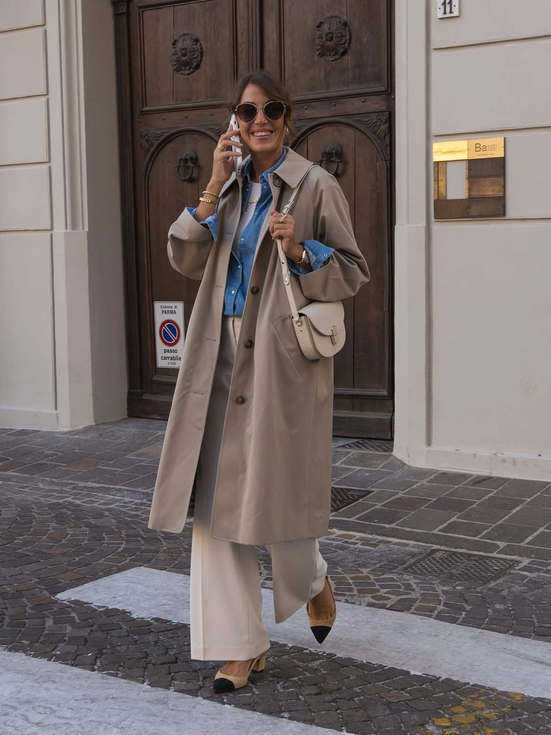Trench coat fall outfits 2026 Soft Tailoring That Makes Office Dressing Feel Effortless