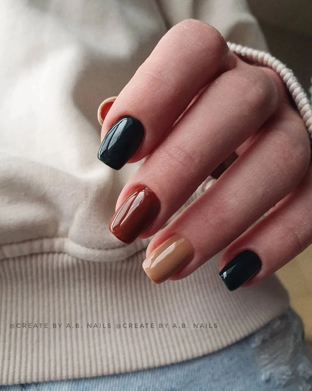 Black, Cinnamon, and Nude in Alternation