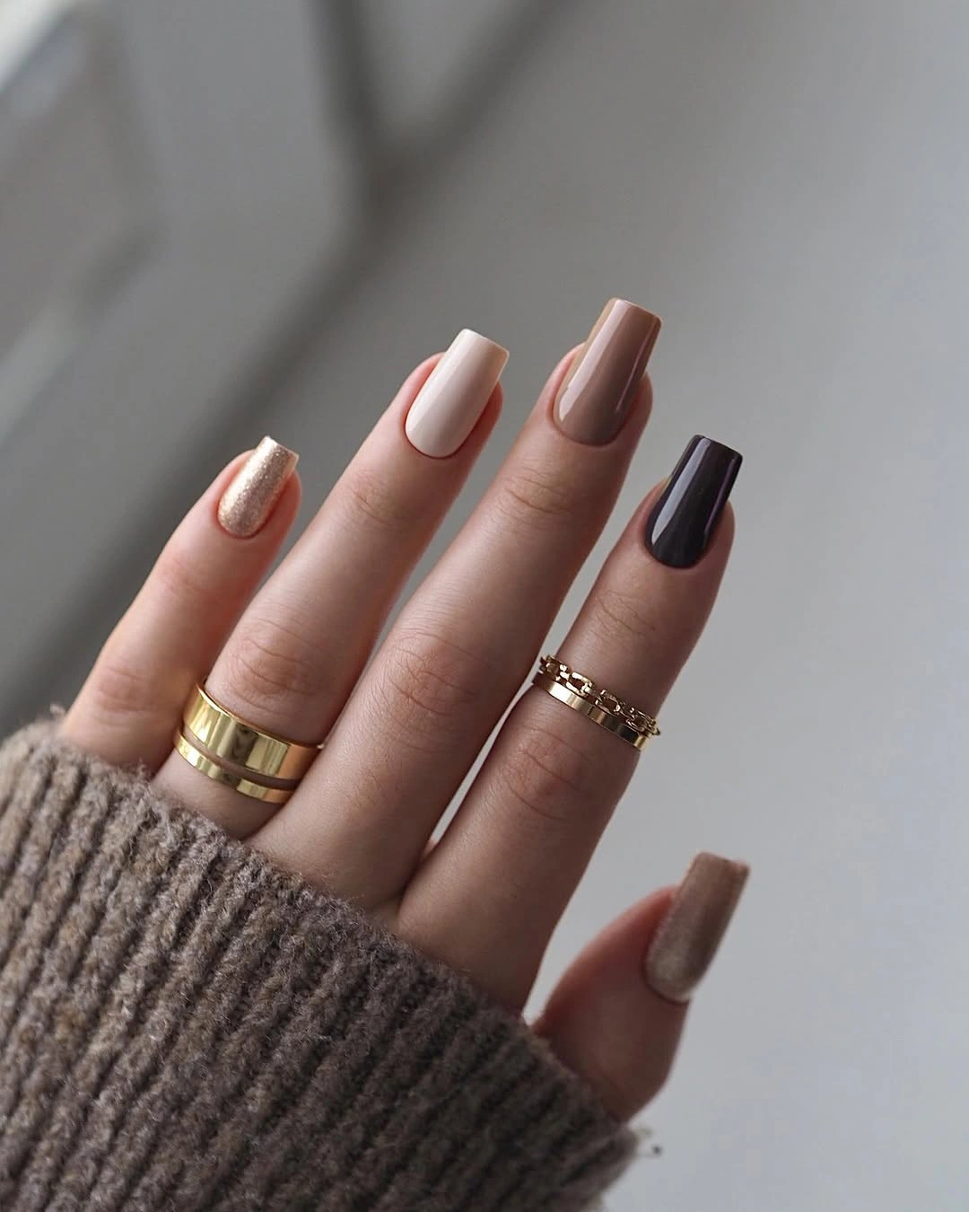 medium square nails in taupe beige brown and dark neutrals