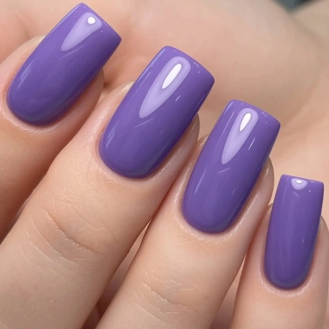 Medium square silver nails with one slightly brighter reflective accent