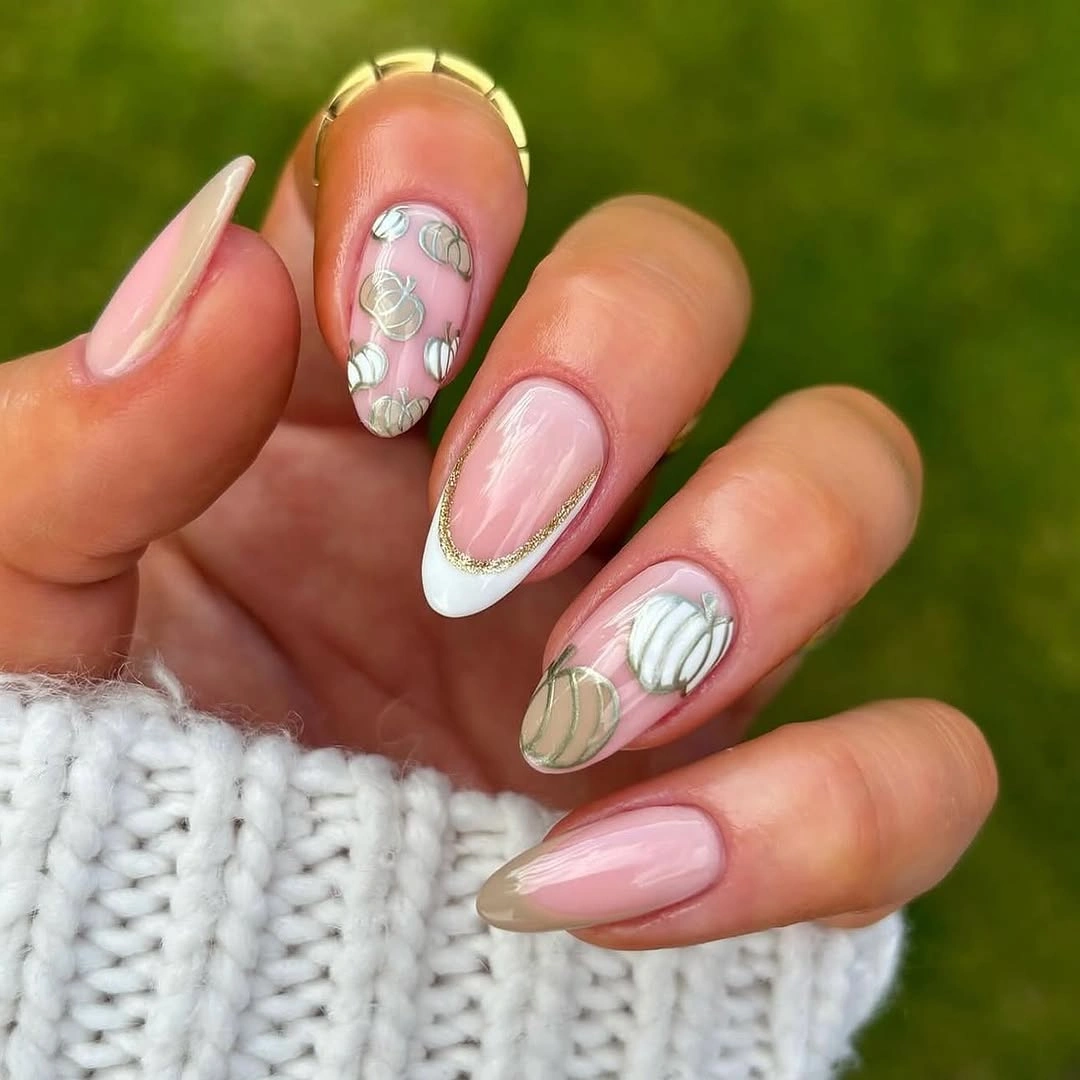 Pink cream rounded square nails with delicate gray sketch details