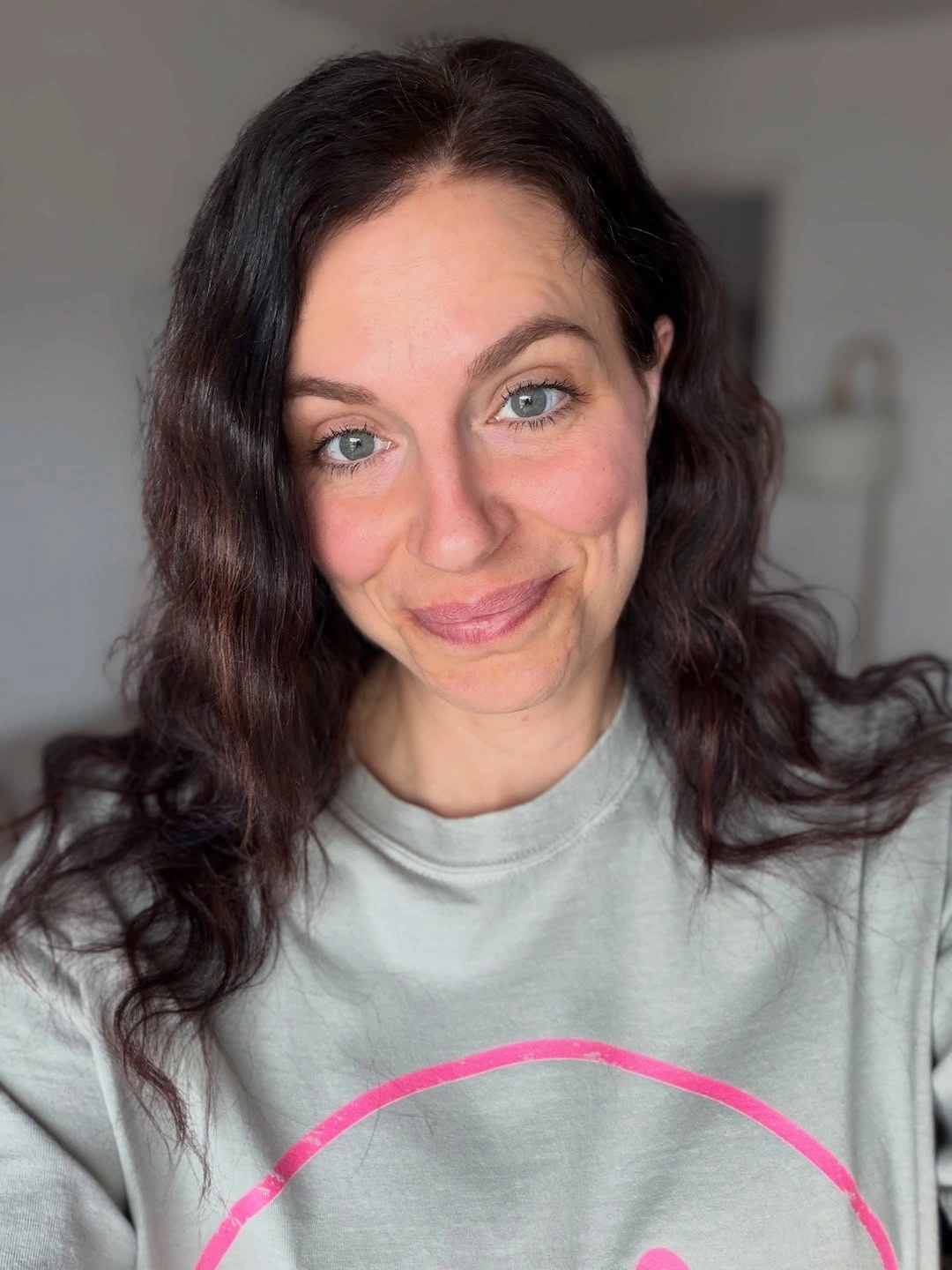 Long dark brunette hair with loose lower waves